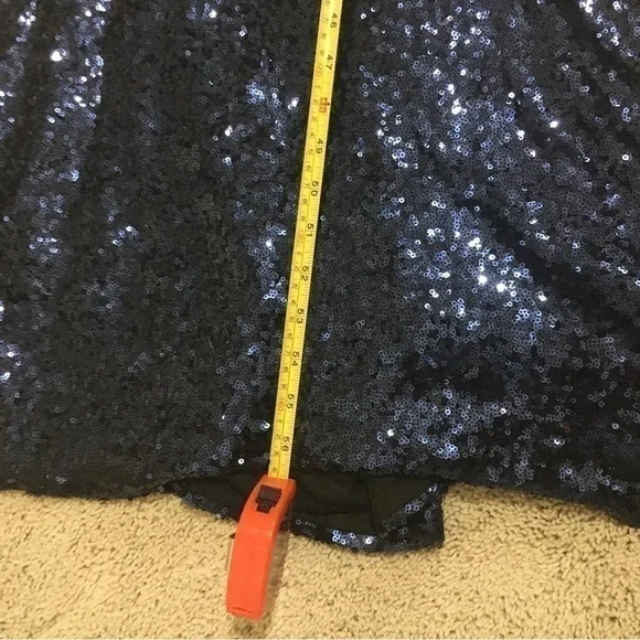Morgan & Co size 5/6 keyhole back navy sequins dress - Picture 16 of 16